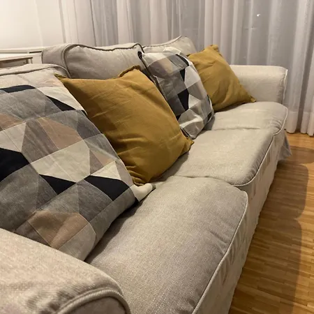 Design-apartment - Garten - Parken - Kueche 伯布林根